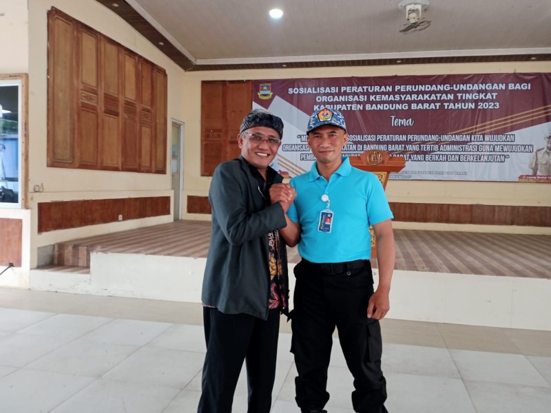 Kepala Bakesbangpol Kab.Bandung Barat Bersama Ketua DPD Forum Komunikasi Bela Negara Kab.Bandung Barat