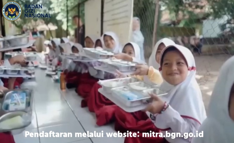 Foto Pamflet Pendaftaran Mitra Program Makan Bergizi Gratis BGN