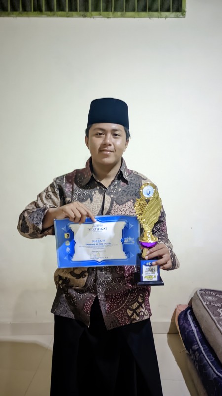 ADRIAN MAWALI (Dasan Bagek Aikmel) – Juara 3 Tahfizh 20 Juz (Putra)