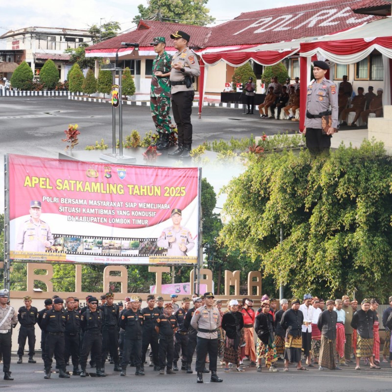 Foto Suasana Khidmat saat Kapolres AKBP I Komang Sarjana Memberikan Arahan dalam Apel Satkamling 2025 di Mako Polres Lotim pada Selasa (26/8/2025) (Dok. Pribadi)