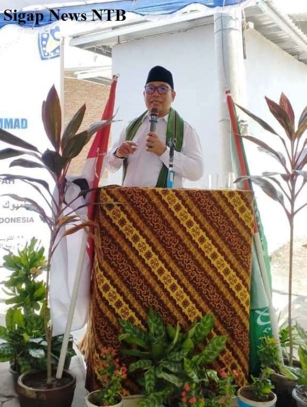 Foto Dewan HM saat Memberikan Sambutan Dalam Persemian Masjid Jami’ Al Syeikh Muhammad Bin Ali Al Sudais pada Rabu (22/10/2025) (Dok. Pribadi) Foto Dewan HM saat Memberikan Sambutan Dalam Persemian Masjid Jami’ Al Syeikh Muhammad Bin Ali Al Sudais pada Rabu (22/10/2025) (Dok. Pribadi)