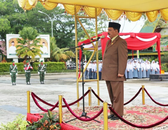 Sekda Inhil Pimpin Upacara Bendera Peringati Harkitnas Ke - 110 Tahun 2018
