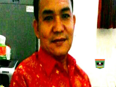 Ini Klarifikasi Biro Bintal Setdaprov Sumbar Mengenai Pembagian Kain Sarung Oleh Gubernur