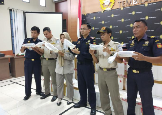 Bea Cukai Tembilahan Gagalkan Penyelundupan Baby Lobster Senilai 15 Miliar