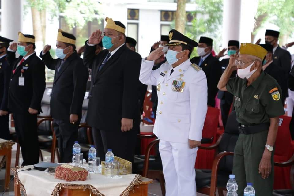 Bupati Rohul Ikuti Acara Upacara Peringati HUT RI Ke 75 Secara Virtual
