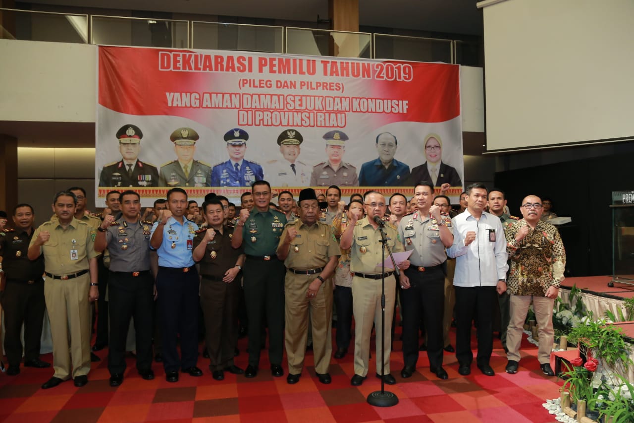 Polda Riau Bersama Forkopimda Gelar Deklarasi Pemilu Aman Damai Sejuk dan Kondusif