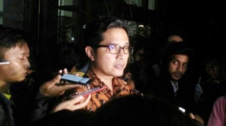 KPK Lelang Harta Rampasan dari Zumi Zola. Berikut Ini Harganya
