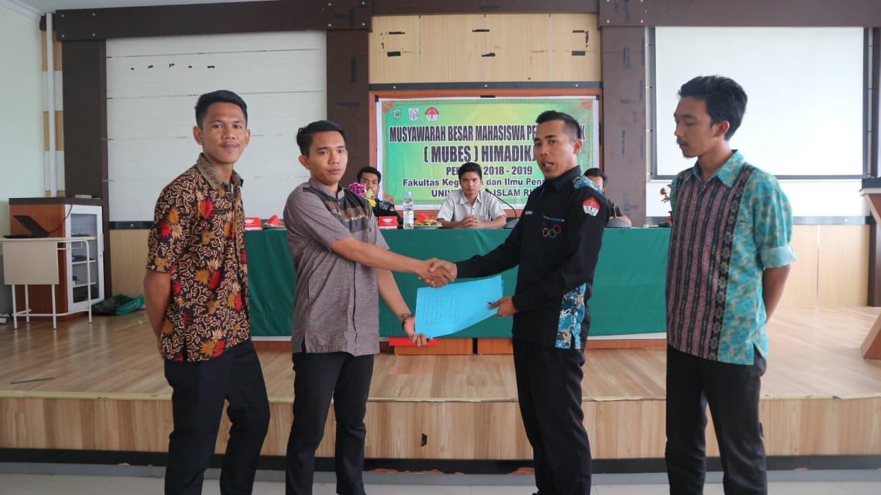 Lanjutkan,  Emon Sei Dodok Terpilih Bupati HIMAPENJAS FKIP UIR 2019â€“2020