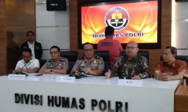 EW Diciduk Polisi di Kasus Hoaks Server KPU, Ini Cuitan Terakhirya