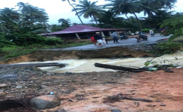 Banjir Rusak Tiga Jembatan di Mandailing Natal
