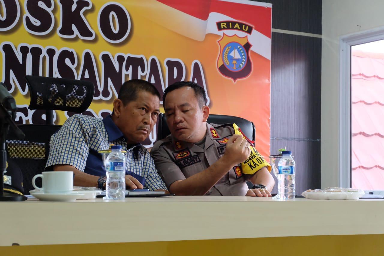 Wabup Inhil Bersama Kapolres Ikuti Vicon Penandatanganan MoU Polri Dengan Kemensos