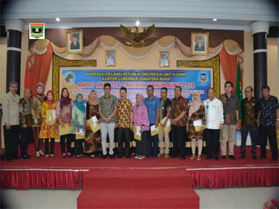 Aset Meningkat, Gubernur Sumbar Apresiasi Kinerja Pengurus Koperasi Pemprov