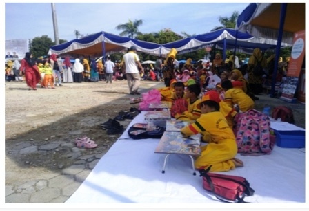 Anak TK Se-Kecamatan Rambah Ikut Lomba Mewarnai