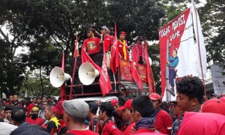 AJI Jakarta Kecam Polisi Intimidasi Jurnalis Saat Liput Demo di Kompleks DPR/MPR