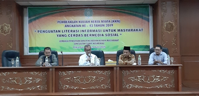 Bupati Mursini Beri Kuliah Umum terhadap Calon Mahasiswa KKN UIN Susqa Riau