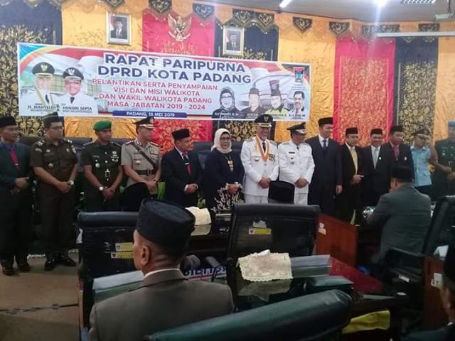 Sekwan Pasaman Kunjungi DPRD Padang Terkait Administrasi pemerintahan