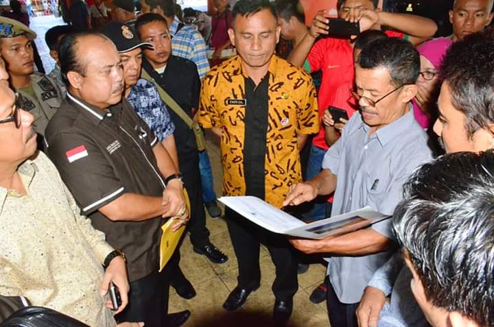 Komisi II DPRD Padang Tinjau Pedagang