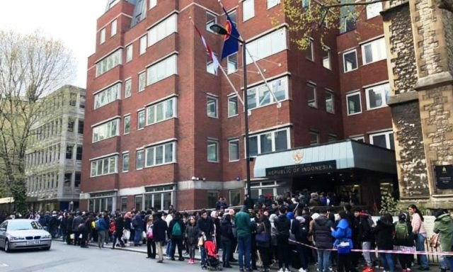 WNI di Inggris dan Irlandia Jalankan Hak Konstitusinya Dengan Antusias