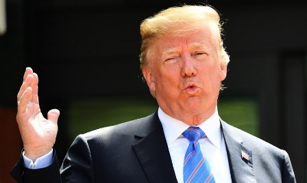 Aturan Baru Trump: Tahan Imigran tanpa Batas Waktu