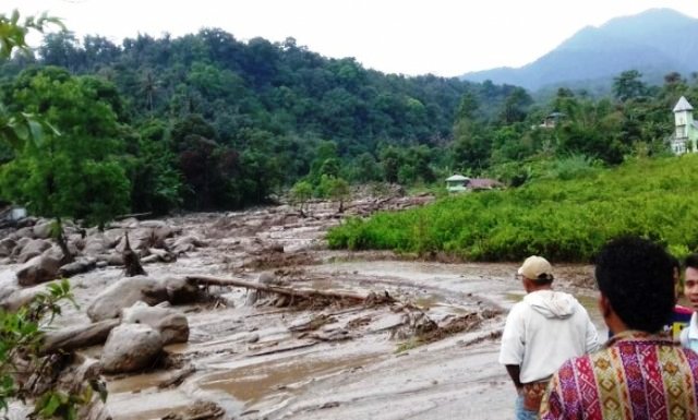 Deliserdang, Sumut di Landa Banjir Bandang