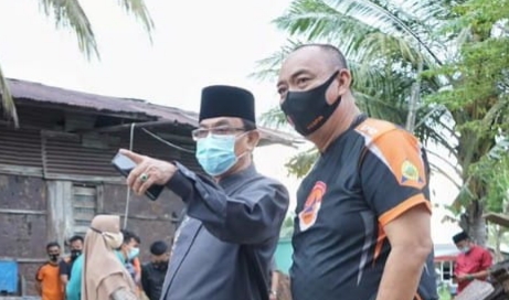 Bupati Wardan Tinjau Langsung Dua Lokasi Musibah Tanah Longsor