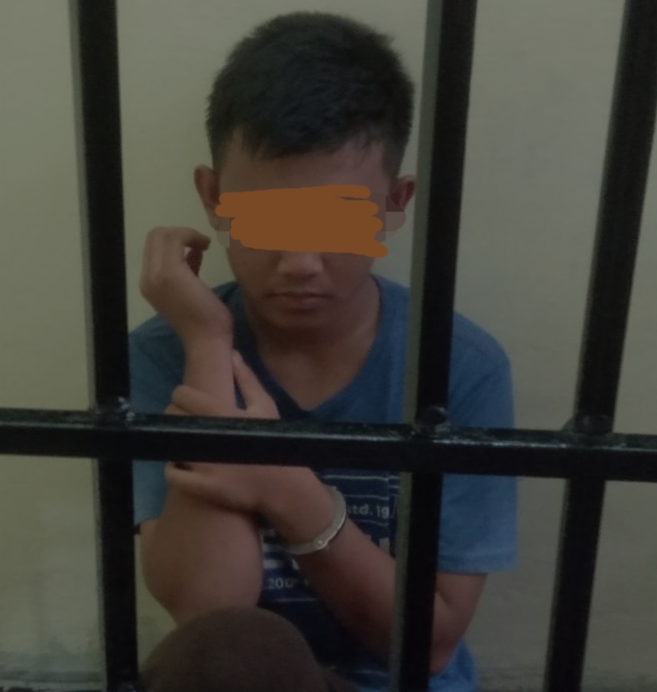 Gadis Cilik Ditemukan Warga Tergeletak Di Sebuah Parit