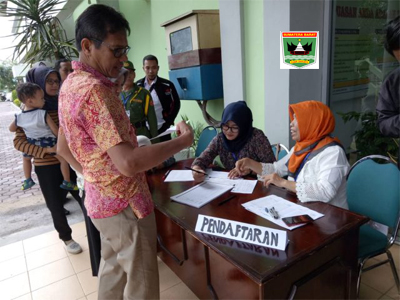 Gubernur Sumbar Gunakan Hak Pilihnya Pada Pilkada Kota Padang