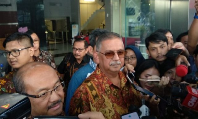 Usai Diperiksa, KPK Belum Tahan Sofyan Basir Meski Tersangka  