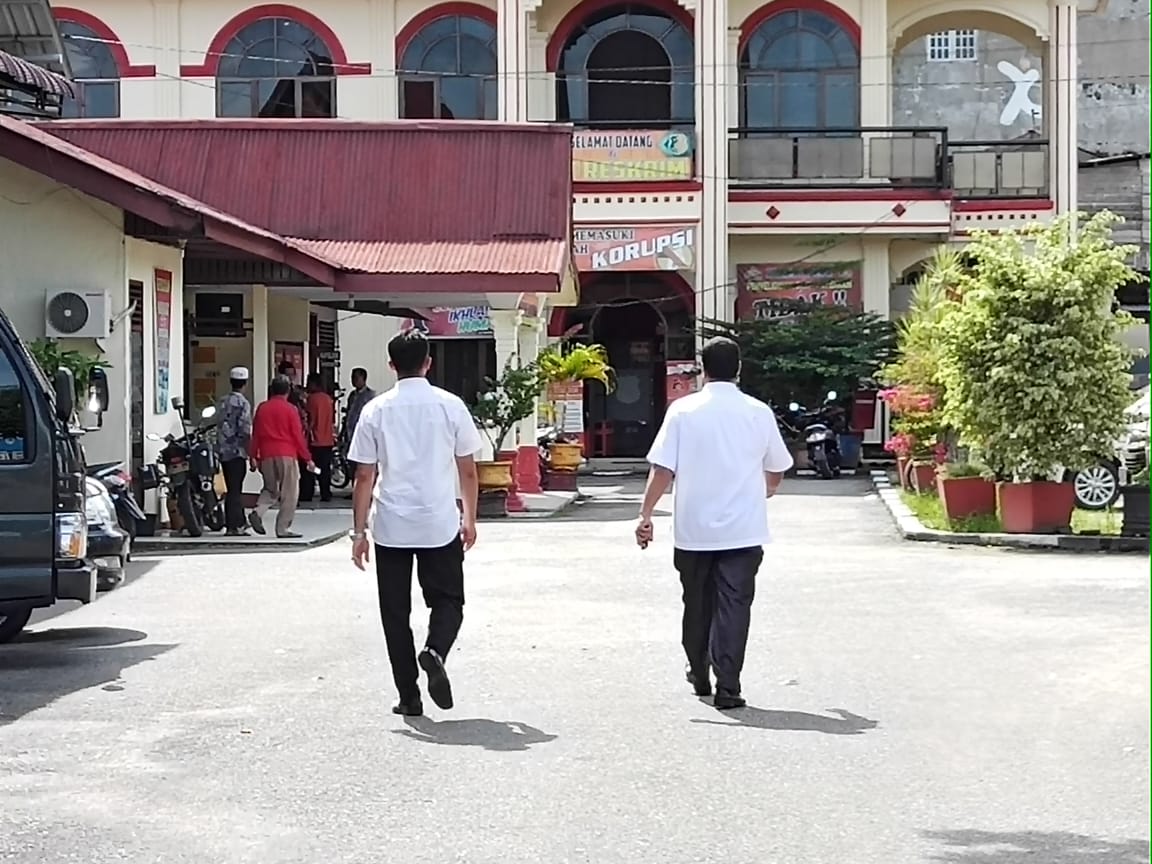 Kasus TT Bapenda Berlanjut.. Siap2 Jadi Saksi Namaâ€“ Nama Yang Tertera di Laptop Dv
