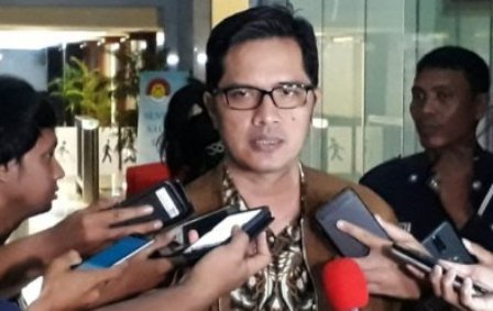 Terkait Korupsi Pupuk, KPK Sita Mobil Mewah Petinggi BUMN 