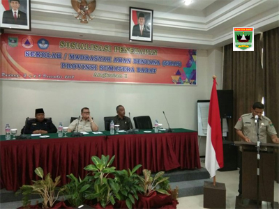 Pemprov Sumbar Sosialisasikan Sekolah Aman Bencana Tingkat SLTA