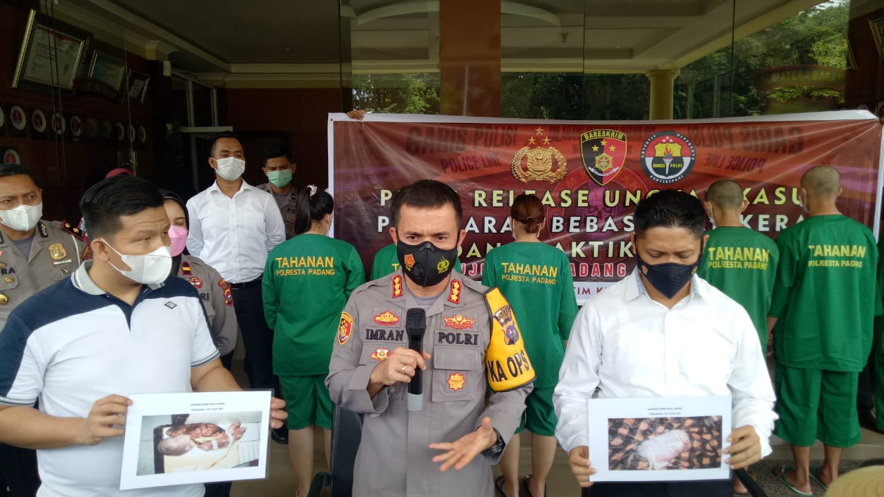 Polresta Padang Ungkap Kasus Penjualan Obat Keras dan Praktek Aborsi di Apotek Indah Farma