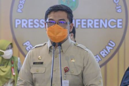 Jelang PSBB Digelar Besok, Gubri vidcon Lima Kepala Daerah
