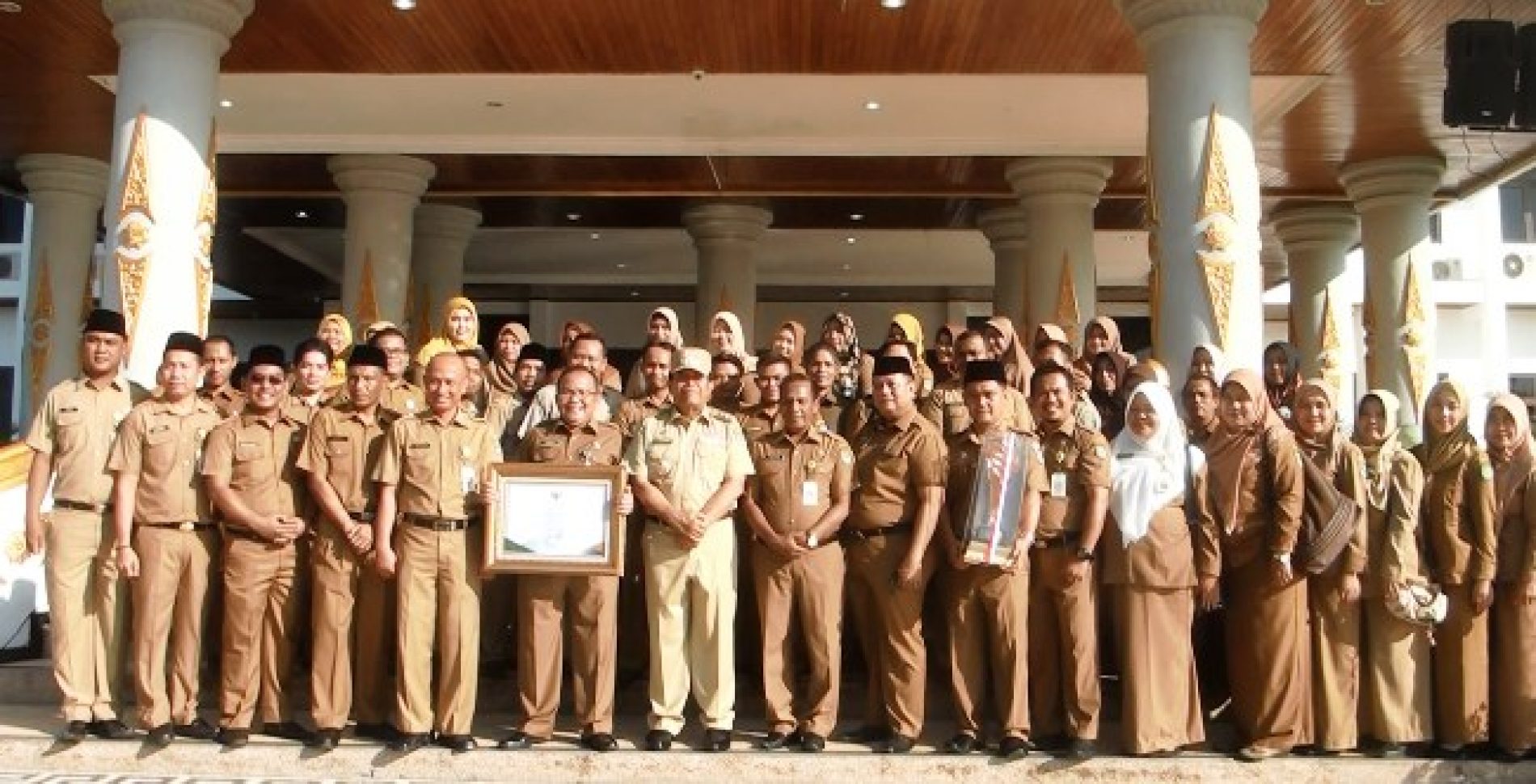 Bapeda Rohul Raih Predikat Terbaik I perencanaan pembangunan Se Provinsi Riau