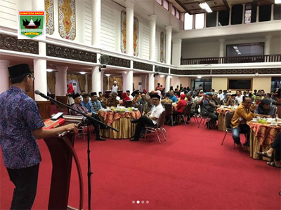 Jalin Silaturahim, Gubernur Sumbar Gelar Buka Puasa Bersama dengan Wartawan, Budayawan dan Tokoh Mas