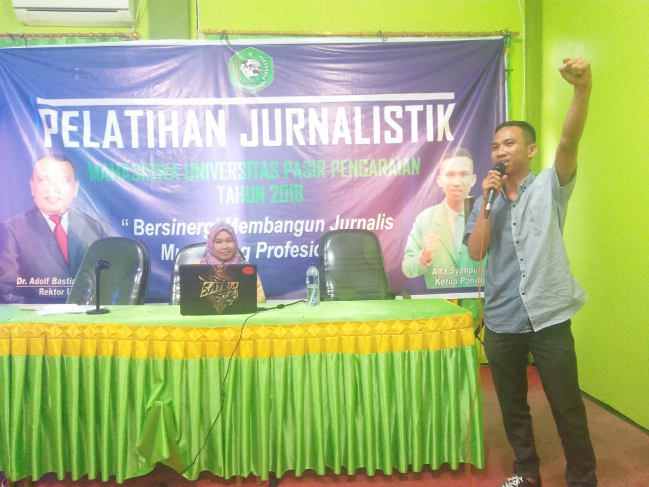 Alfa Syahputra , Pemuda Harus Cerdas   ROHUL â€“Wahai Anak Muda Negeri ini saya lihat sudah tidak ko