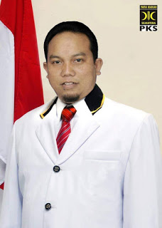Muharlion Menilai Banyak PR di Pemko Padang