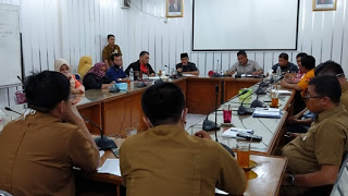 Respon Pengaduan Warga DPRD Padang Gelar Rapat Dengan Kepala Dinas Pendidikan