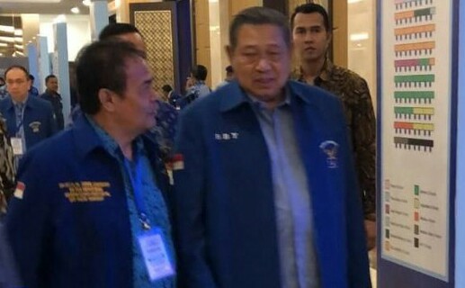 Subur Kritik SBY dan Serang Hinca Pandjaitan