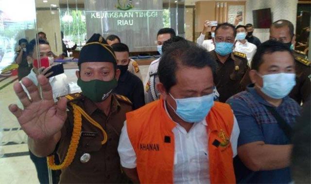 Kejati Riau: Ada 2 Surat Permohonan Penangguhan Penahanan Sekda Riau Yan Prana Jaya