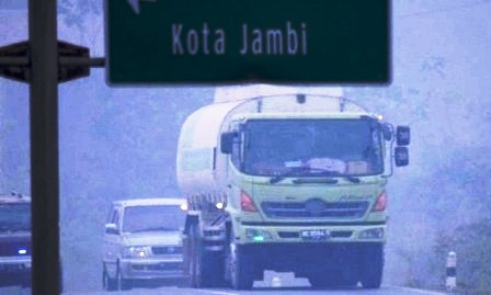 Kabut Asap di Kota Jambi Semakin Pekat, Jarak Pandang 1,2 Km