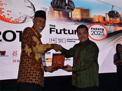 Gelar PEC 2019, Kupas Wajah Perekonomian Kota Padang