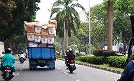 Pemprov Riau Larang Truk Lewat Jalan Provinsi Saat Mudik & Balik Idul Fitri