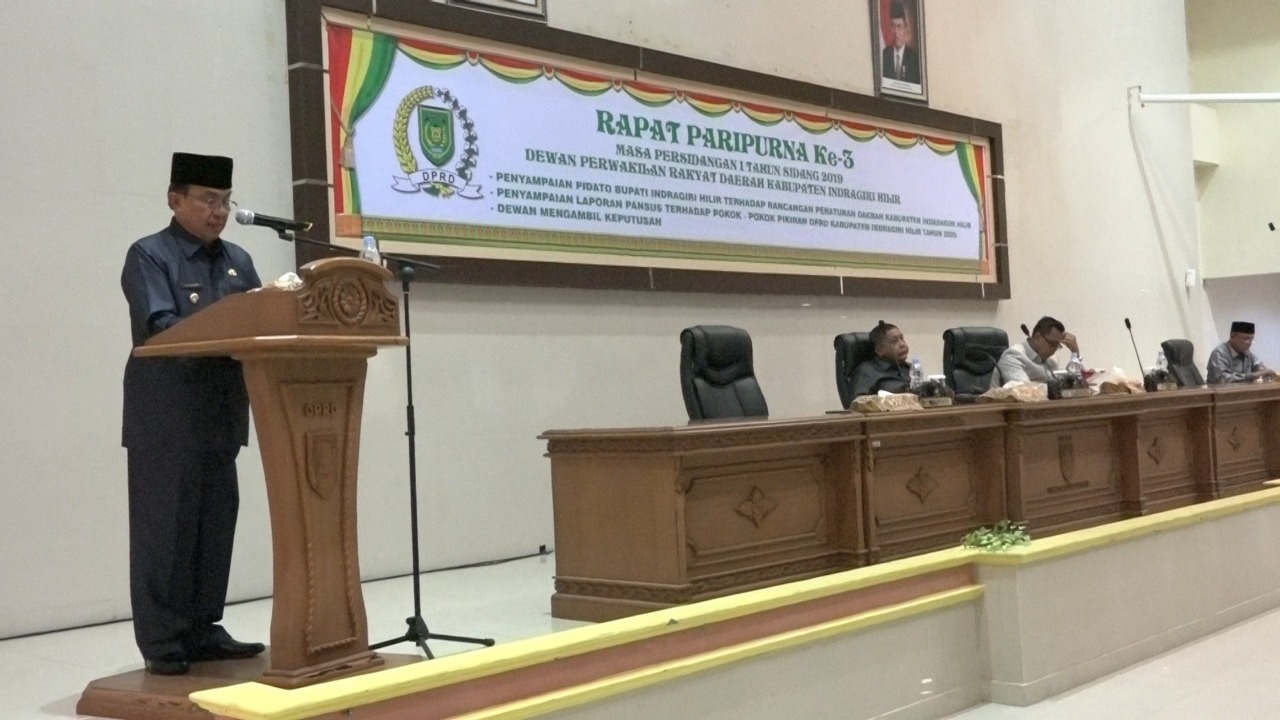 Paripurna Ke-3 Masa Persidangan 1, Bupati Inhil Sampaikan 4 Ranperda