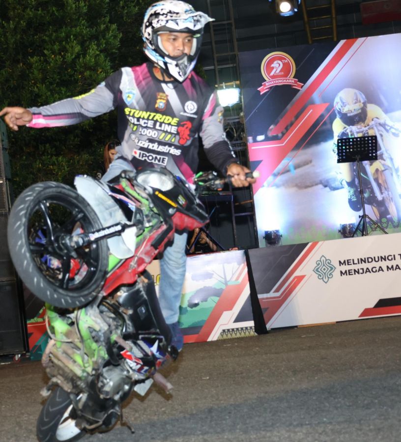79 Pembalap Ramaikan Drag Bike HUT Bhayangkara, Polda Riau Gaungkan Riau Zero Balap Liar