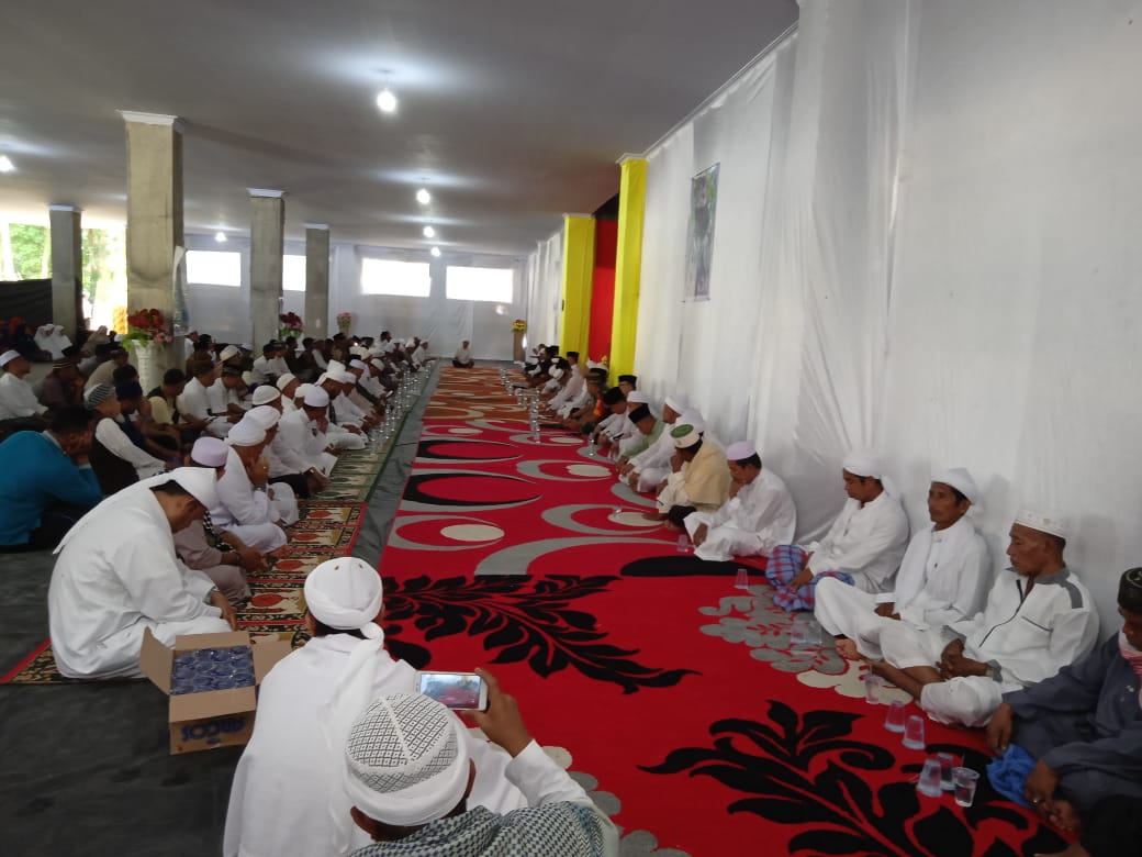Asisten III Pemkab Rohul Tutup Milad Ke - 208 Syekh Abdul Wahab Rokan Di Desa RBS
