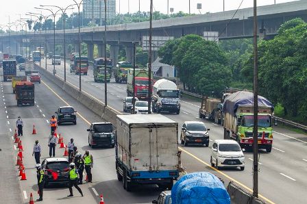 Ini Ketentuan Izin Operasional Kendaraan Umum Transportasi Darat