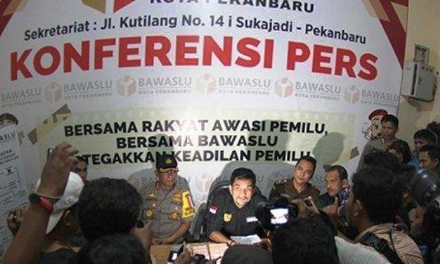 Penangkapan Caleg DPR RI Dapil Riau Diduga Lakukan Serangan Fajar, Ini Kronologinya