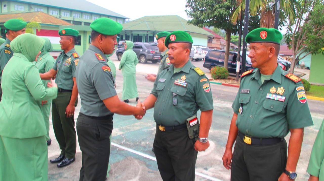 Dandim 0313/KPR Pimpin Serah Terima Jabatan, Danramil 02 Rambah Kapten Inf Kasmir