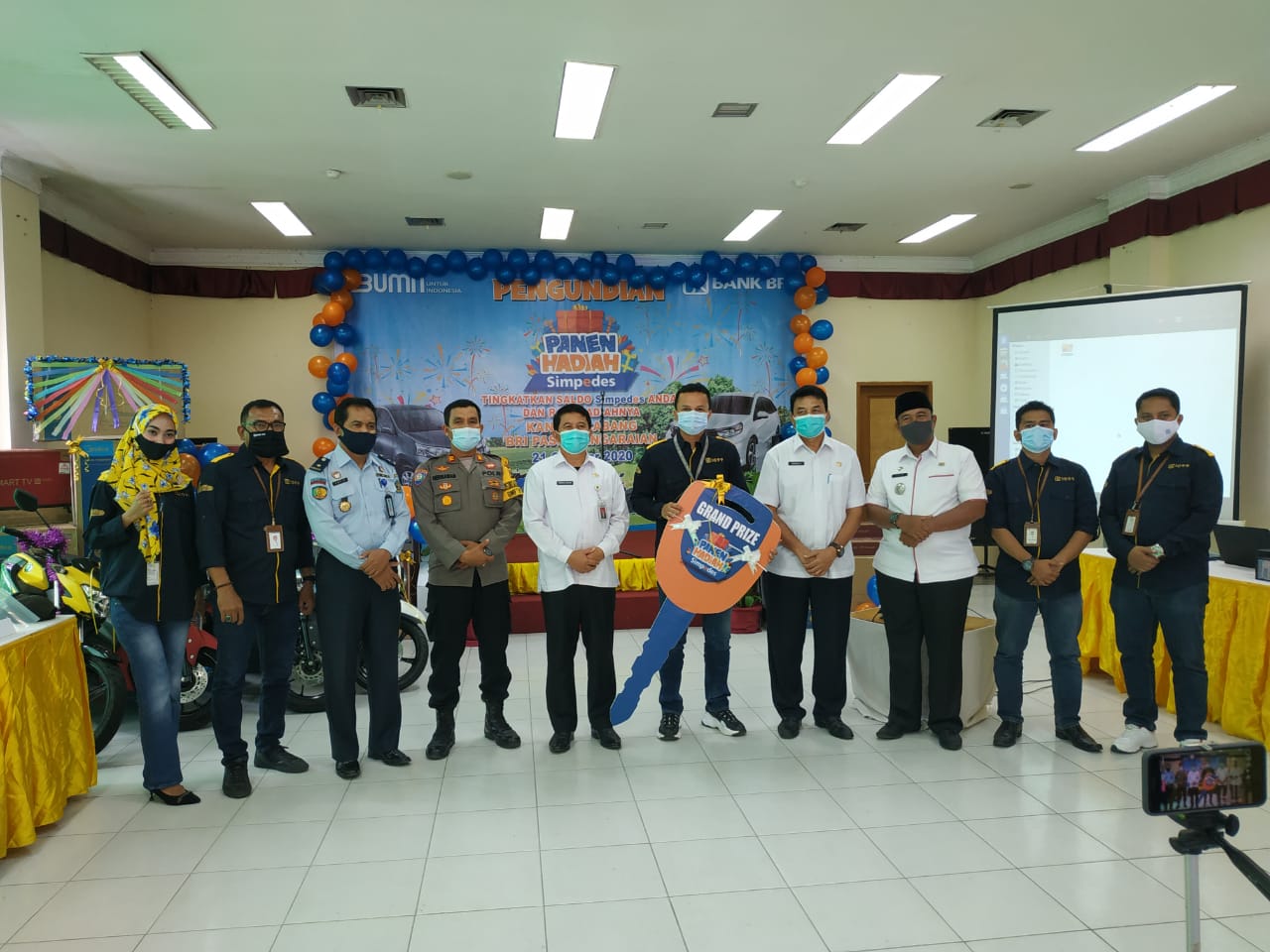 Nasabah BRI Unit Kota Tengah Raih Mobil Grand New Xenia di Pengundian Panen Hadiah Simpedes